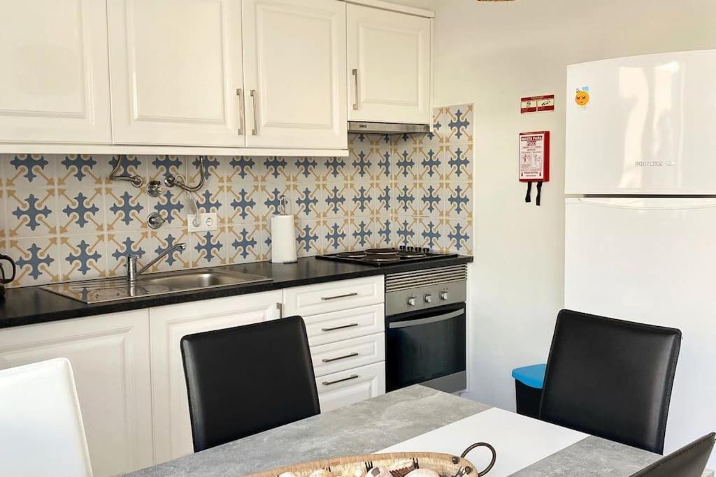 Casa Azul Em Alcantarilha - Algarve Екстер'єр фото